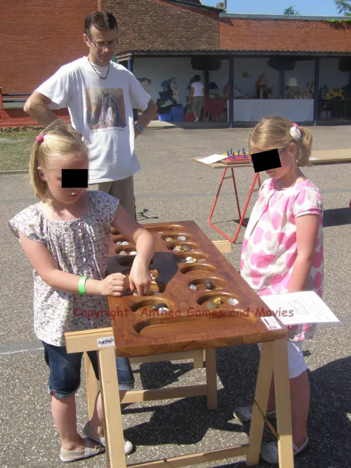Location du jeu en bois "Awalé"  -  Anthea Games