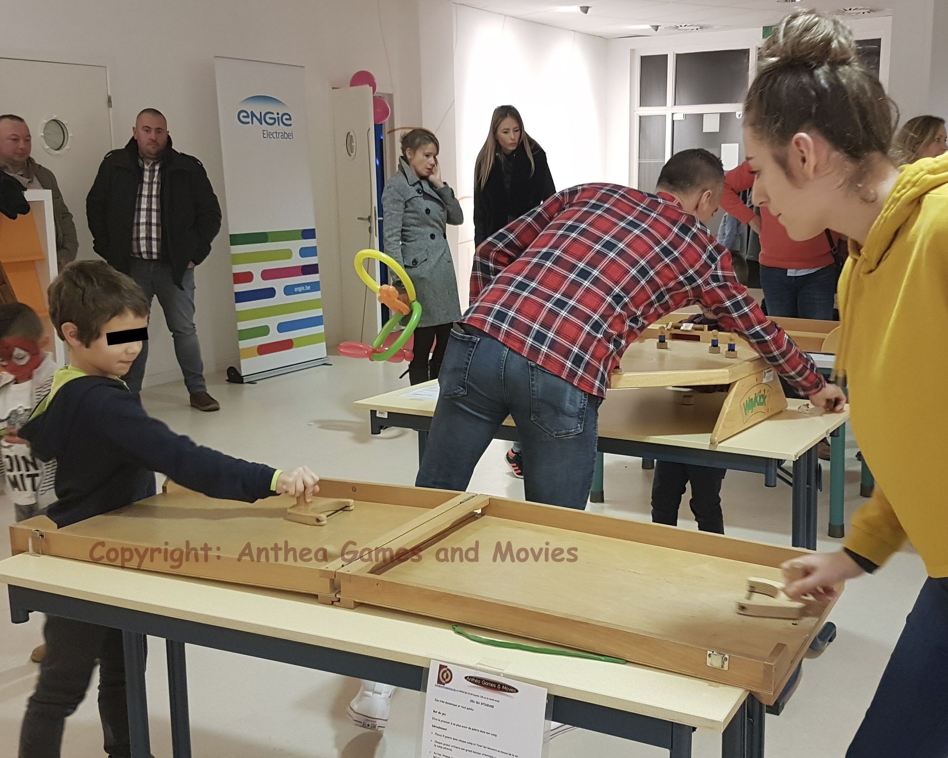 Location du jeu en bois "Stickasi" - Anthea Games